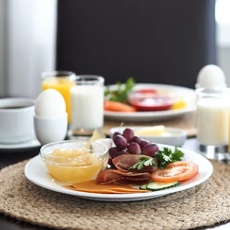 Fjordhotell 3* Brattvåg