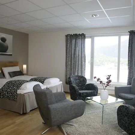 Hotel Fjordhotell 3*